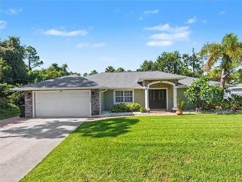 3283 Sikeston Avenue North Port FL 34286