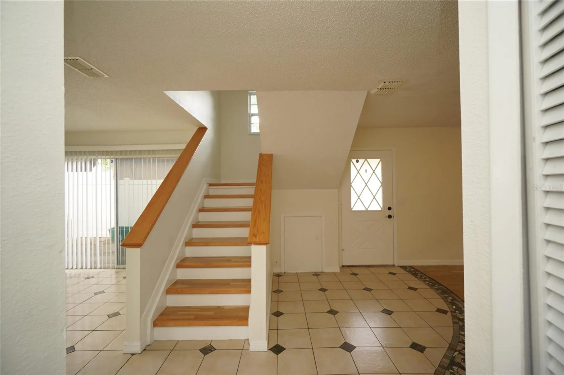 7605 Glades Court Tampa FL 33637