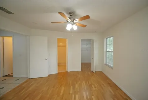 7605 Glades Court Tampa FL 33637