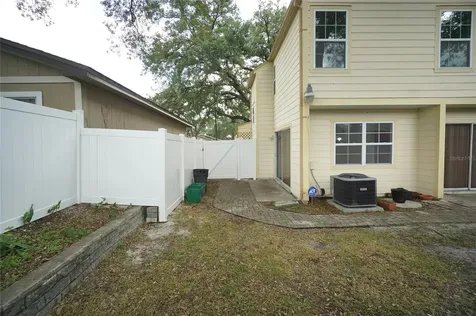 7605 Glades Court Tampa FL 33637