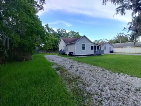 100 S Stone Street Bunnell FL 32110