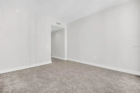 275 1st Avenue S St Petersburg FL 33701