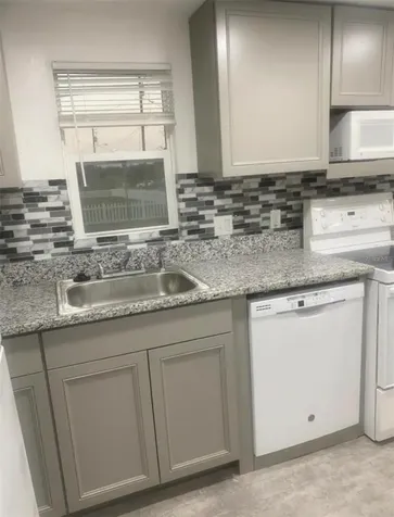 1810 N Brack Street Kissimmee FL 34744
