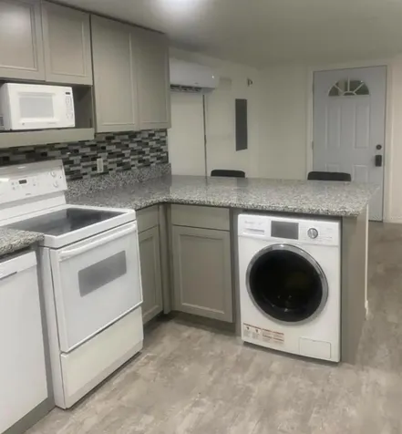 1810 N Brack Street Kissimmee FL 34744