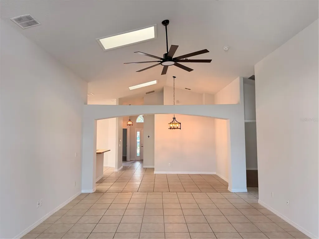 2604 Luiseno Way Kissimmee FL 34747