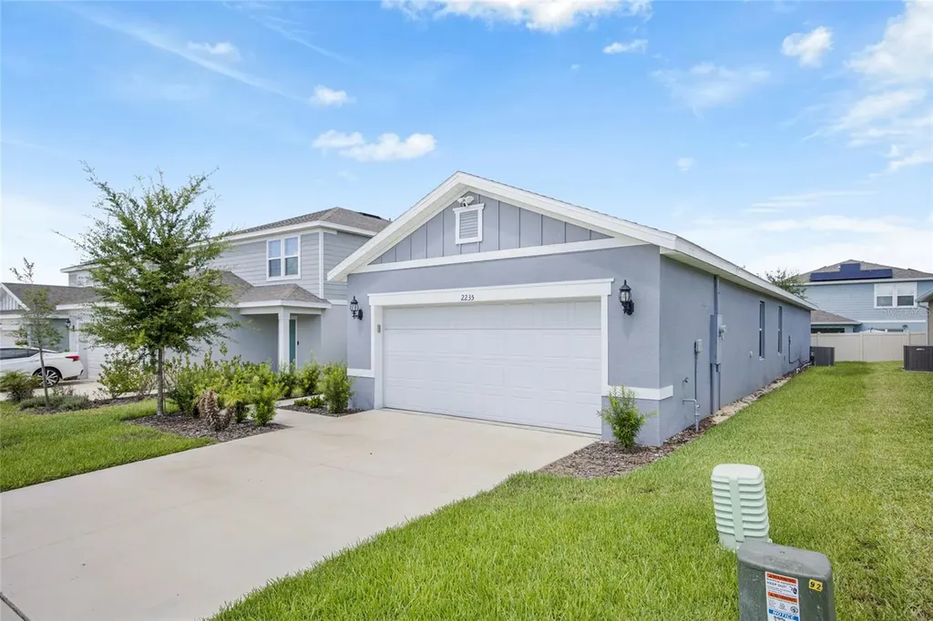 2235 Lovely Lane Davenport FL 33896
