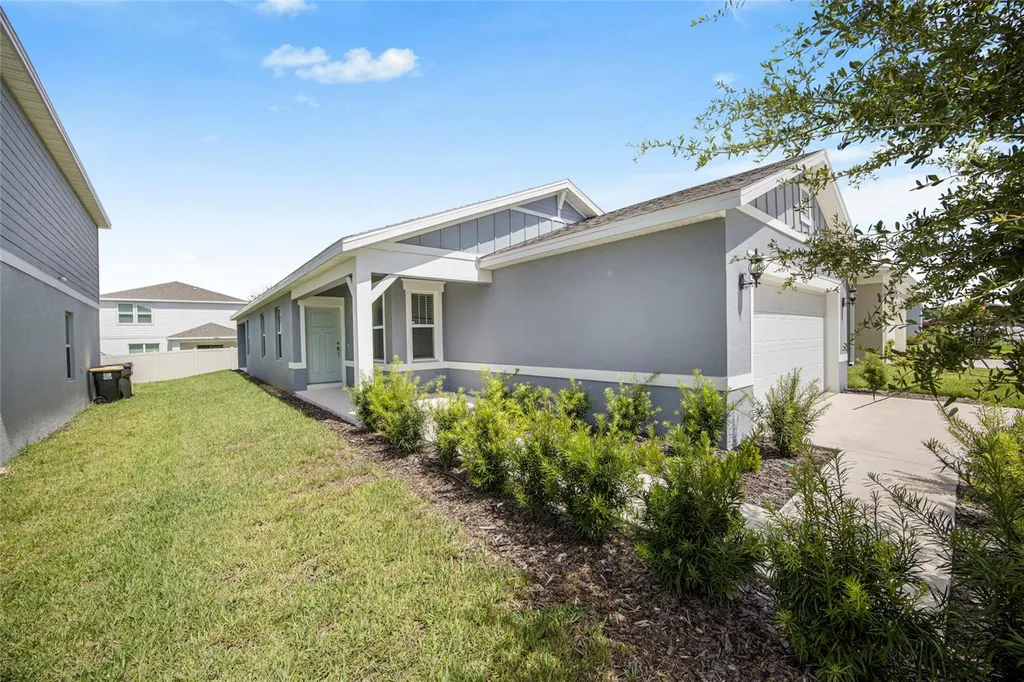 2235 Lovely Lane Davenport FL 33896