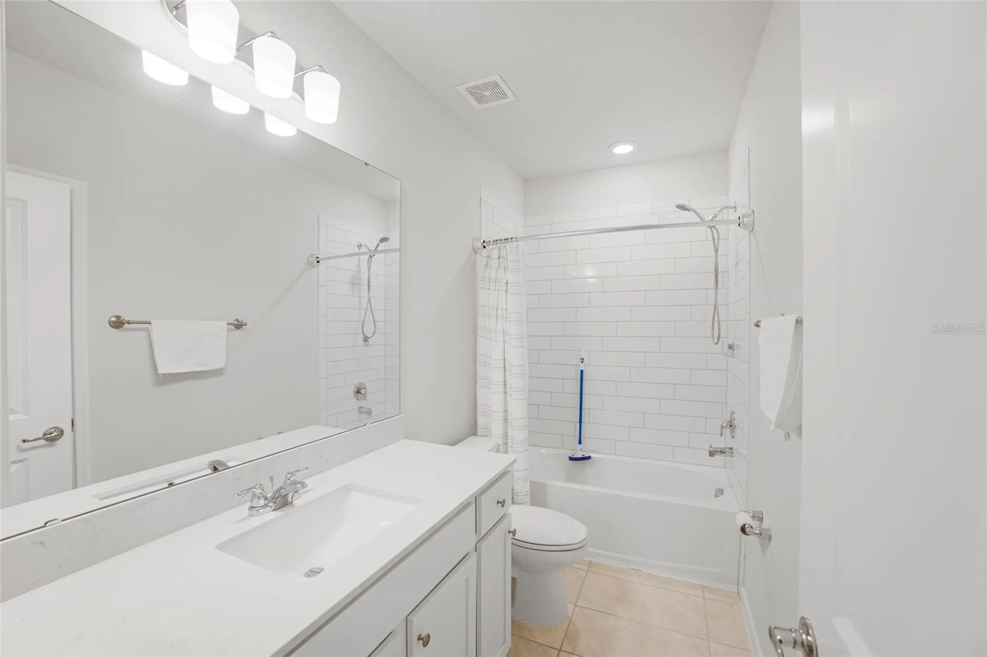 2235 Lovely Lane Davenport FL 33896