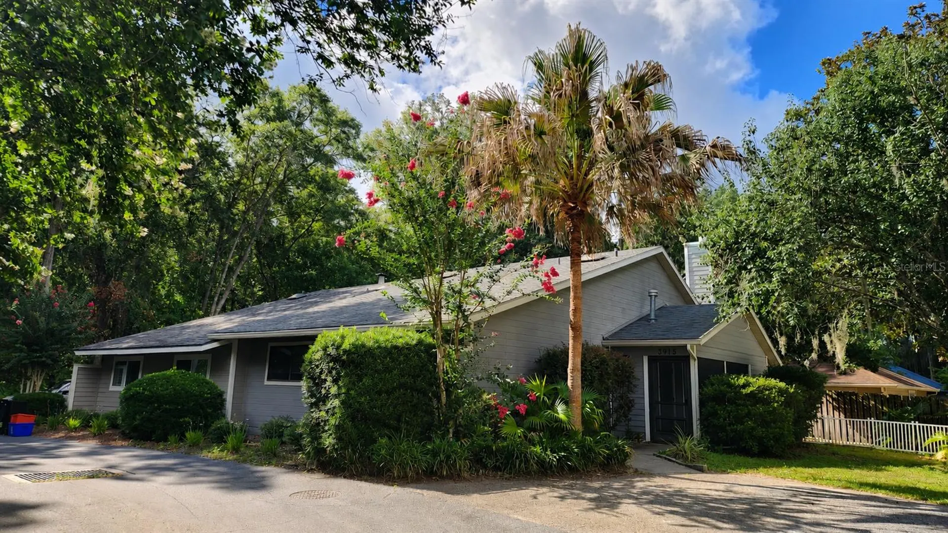 3915 NW 7th Place Gainesville FL 32607