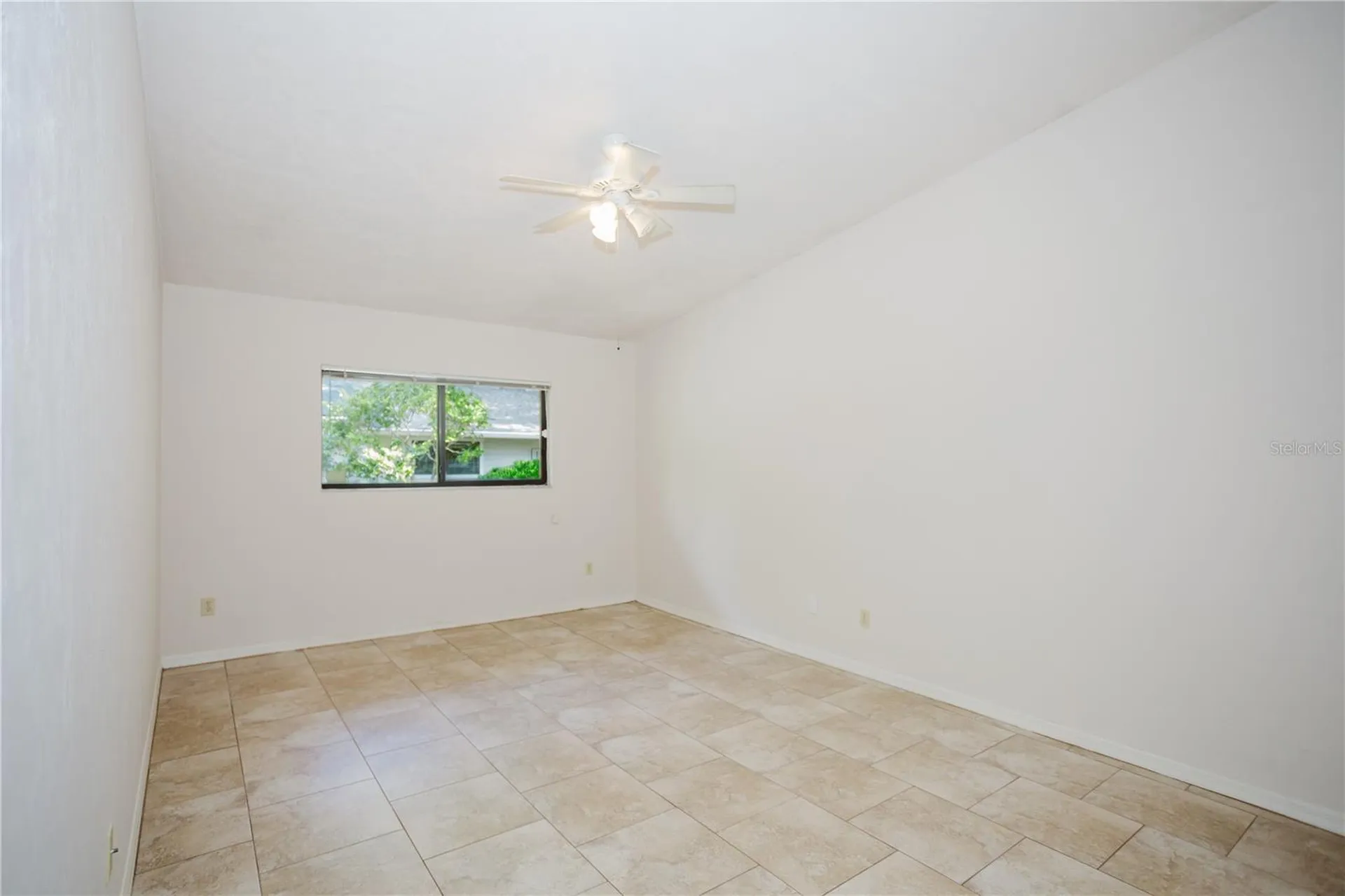 3915 NW 7th Place Gainesville FL 32607