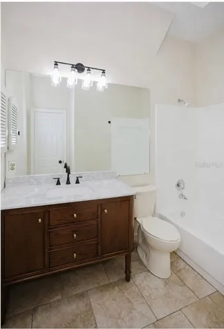 3915 NW 7th Place Gainesville FL 32607
