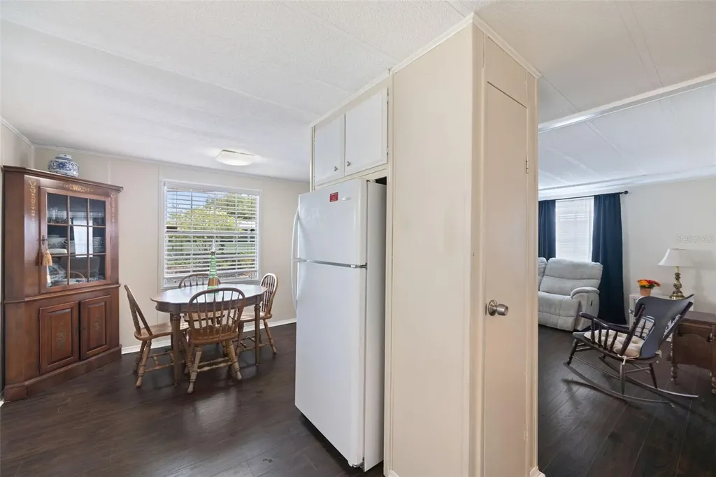 15601 Lakeshore Villa Loop Tampa FL 33613