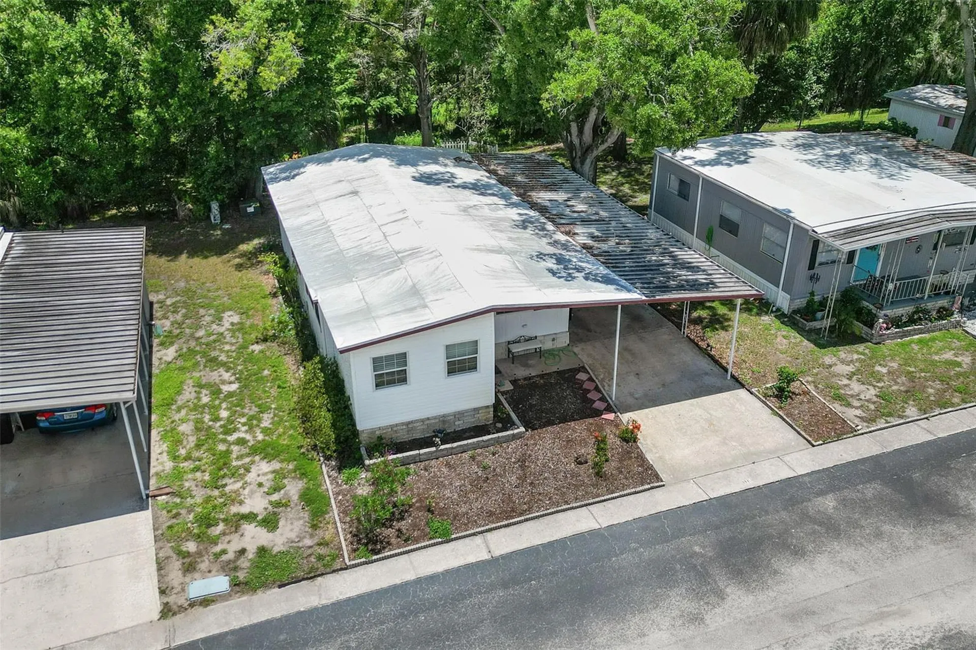 15601 Lakeshore Villa Loop Tampa FL 33613
