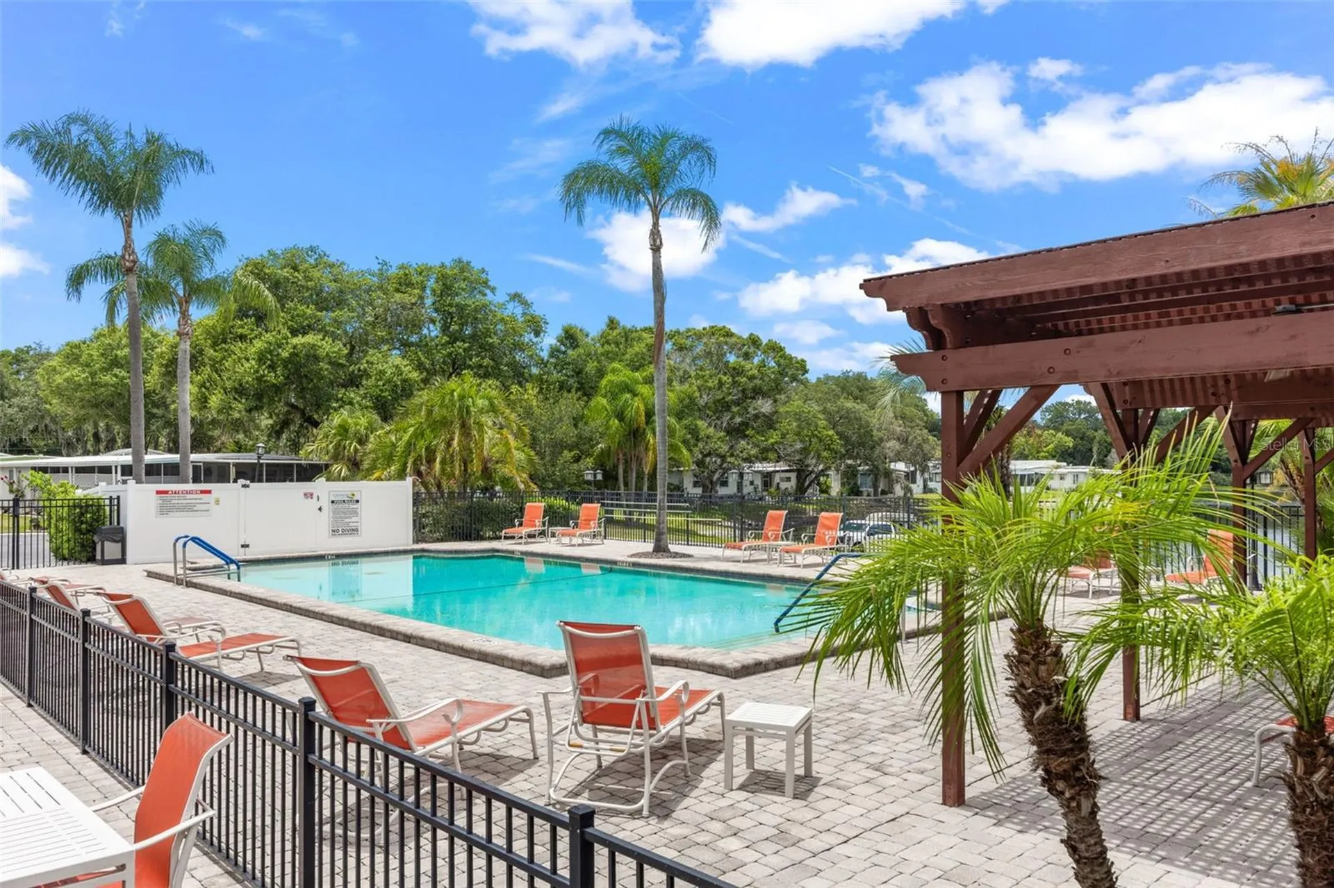 15601 Lakeshore Villa Loop Tampa FL 33613