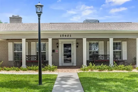 15601 Lakeshore Villa Loop Tampa FL 33613