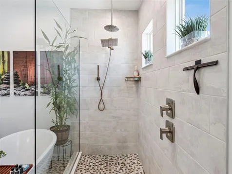 591 Via Bella Court Howey In The Hills FL 34737