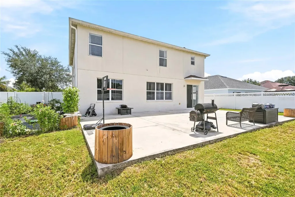 5213 Prairie View Way Wesley Chapel FL 33545