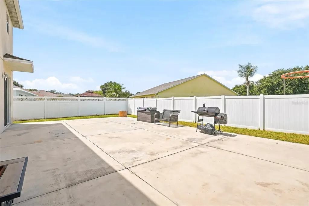 5213 Prairie View Way Wesley Chapel FL 33545