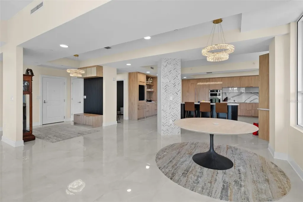 450 Knights Run Avenue Tampa FL 33602