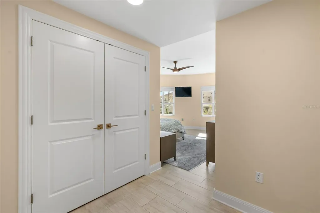 450 Knights Run Avenue Tampa FL 33602