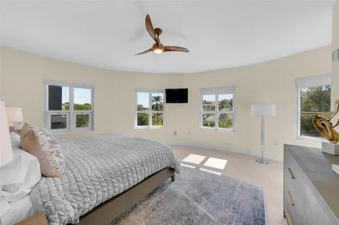 450 Knights Run Avenue Tampa FL 33602