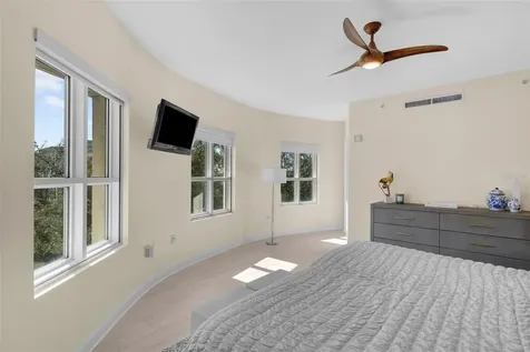 450 Knights Run Avenue Tampa FL 33602