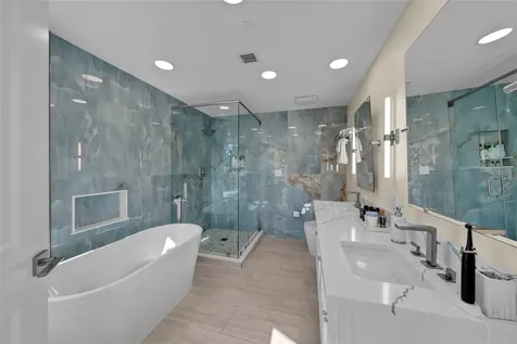 450 Knights Run Avenue Tampa FL 33602