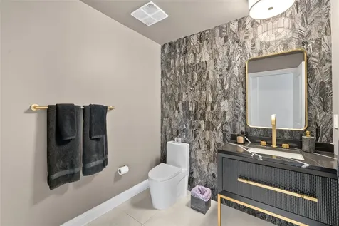 450 Knights Run Avenue Tampa FL 33602
