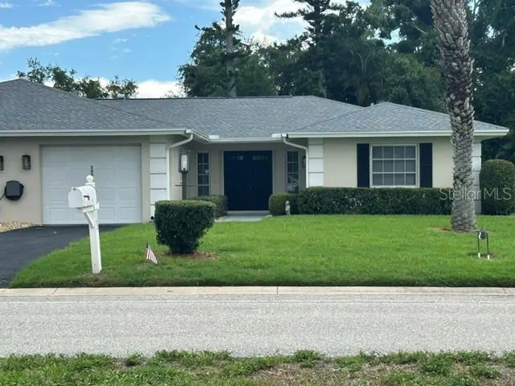 7102 W Country Club Drive N Sarasota FL 34243