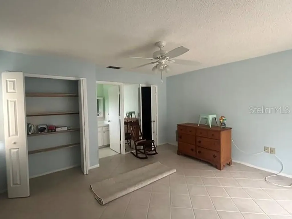 7102 W Country Club Drive N Sarasota FL 34243