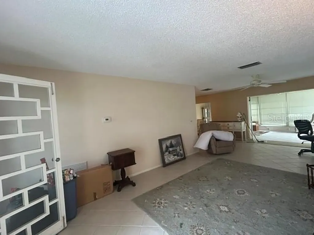 7102 W Country Club Drive N Sarasota FL 34243