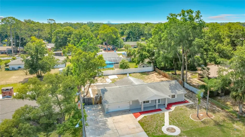 501 Rose Avenue Fruitland Park FL 34731
