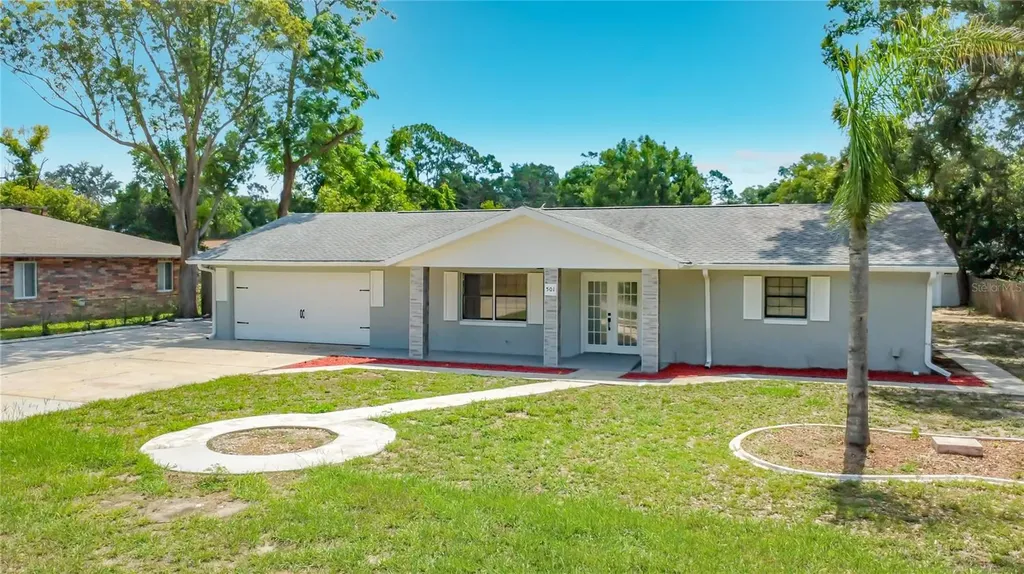 501 Rose Avenue Fruitland Park FL 34731