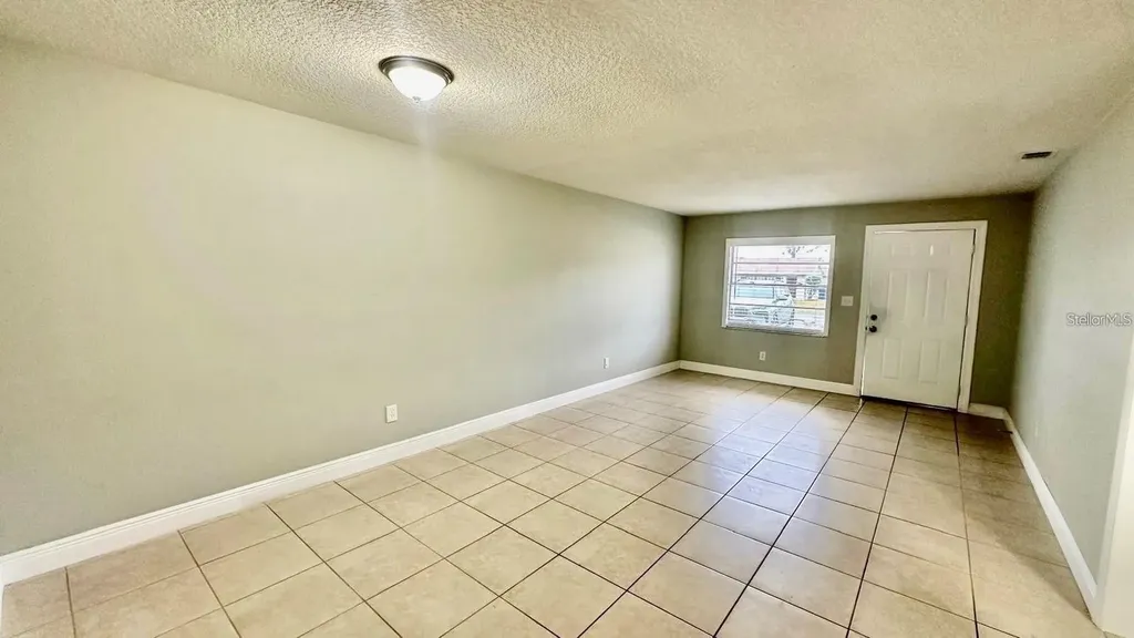 160 Julie Lane Auburndale FL 33823