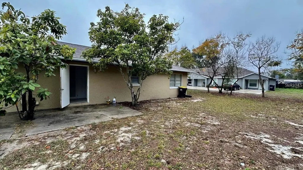160 Julie Lane Auburndale FL 33823