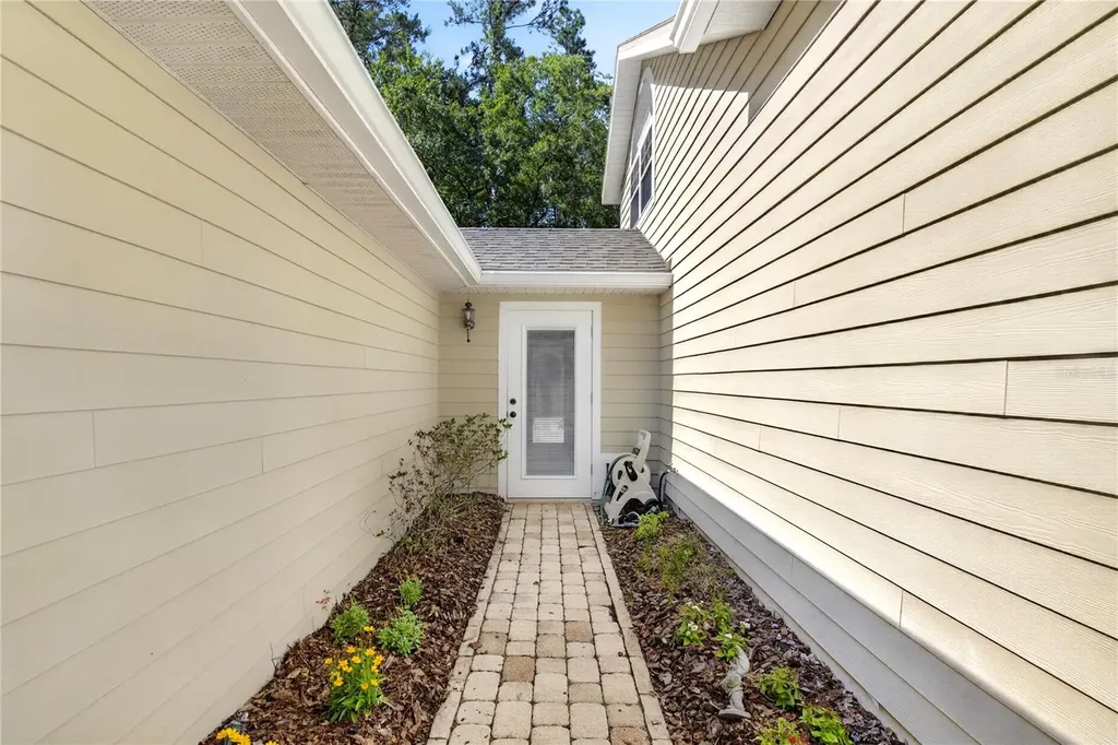 11415 NW 10th Lane Gainesville FL 32606