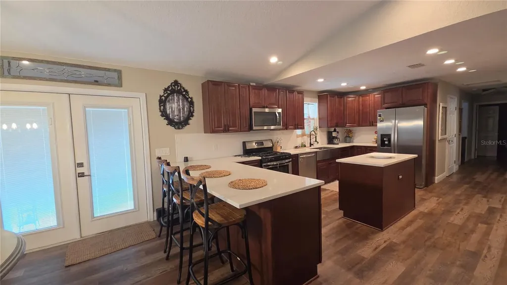 909 S County Road 3 Pierson FL 32180