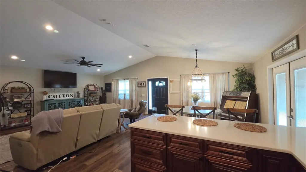 909 S County Road 3 Pierson FL 32180