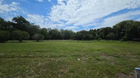 909 S County Road 3 Pierson FL 32180