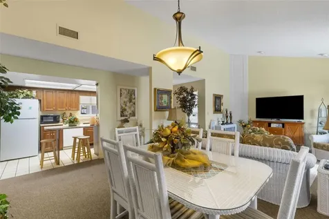 4223 Oak Loop Mulberry FL 33860
