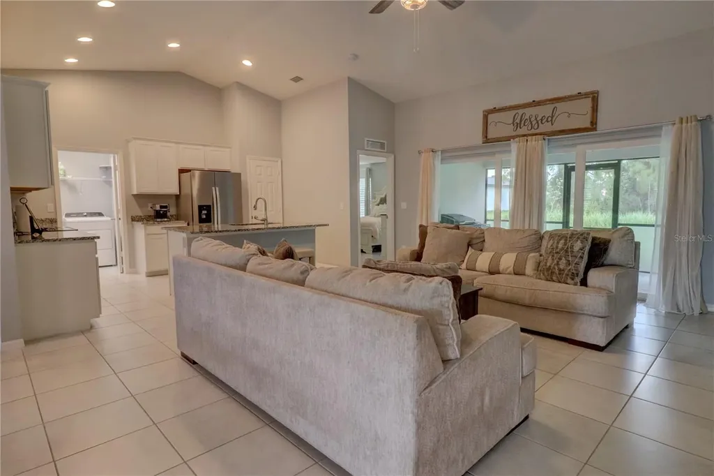 2713 Embassy Road North Port FL 34291