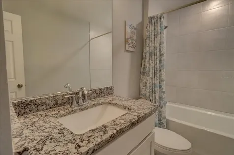 2713 Embassy Road North Port FL 34291
