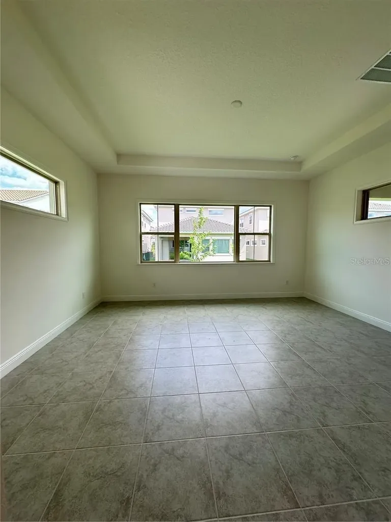 13124 Weaver Avenue Orlando FL 32832