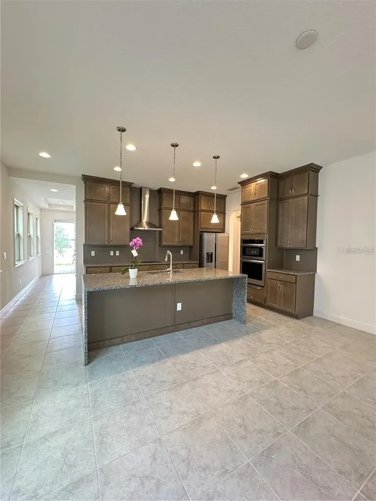 13124 Weaver Avenue Orlando FL 32832
