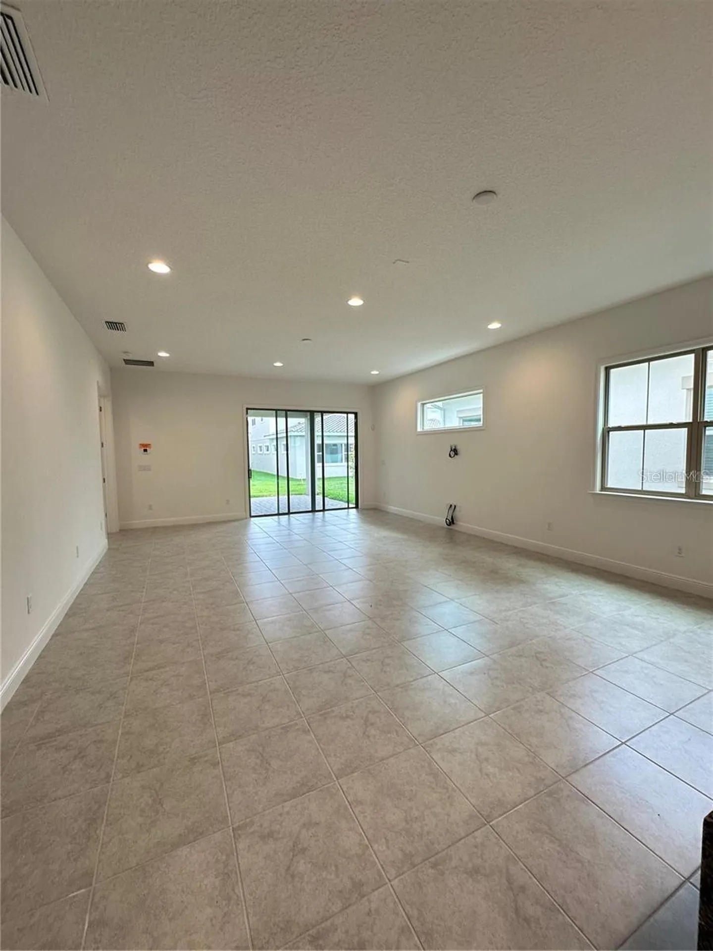 13124 Weaver Avenue Orlando FL 32832
