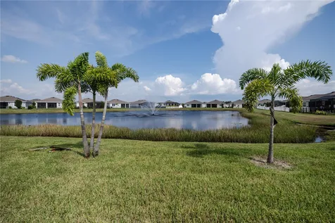 13324 Waterleaf Garden Circle Riverview FL 33579