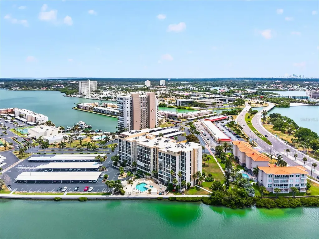 7400 Sun Island Drive S South Pasadena FL 33707