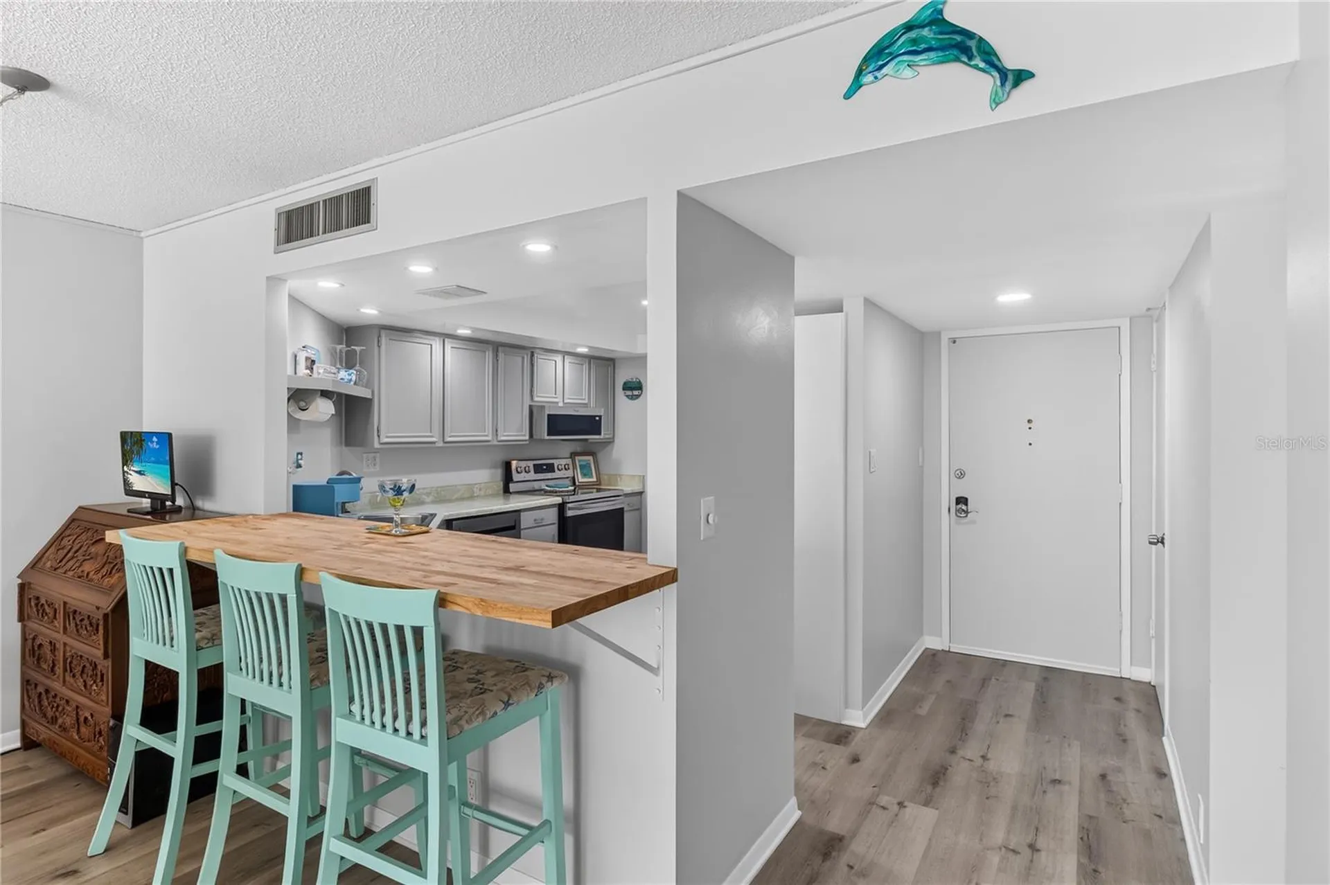7400 Sun Island Drive S South Pasadena FL 33707