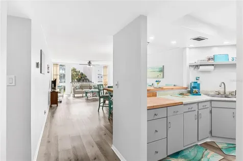 7400 Sun Island Drive S South Pasadena FL 33707