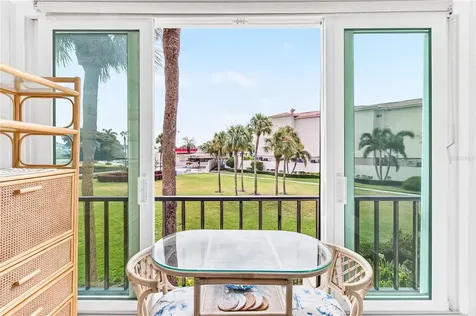 7400 Sun Island Drive S South Pasadena FL 33707